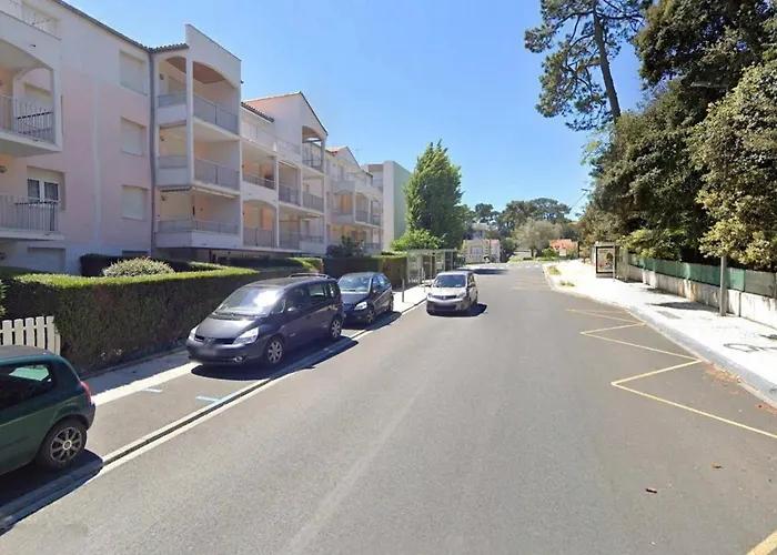 Palais Sur - - Les Sables D'or - Centre *